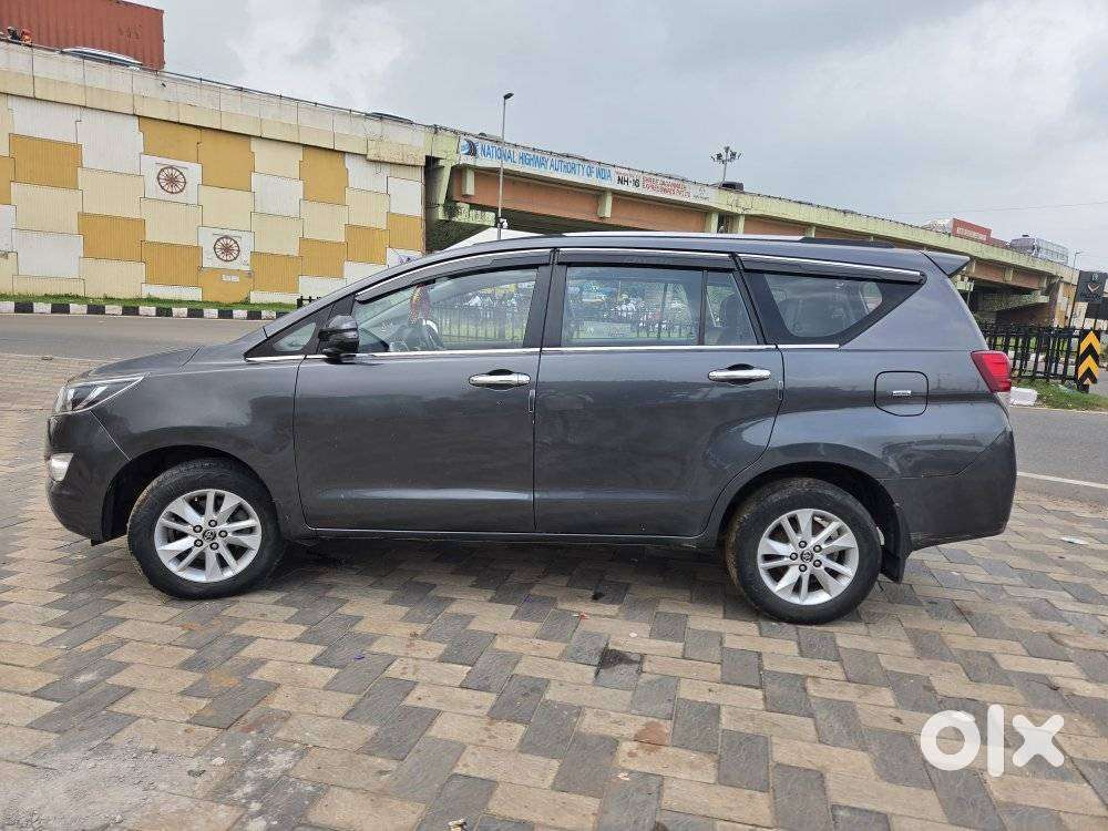 Toyota Innova Crysta 2.4 G Mt 8s, 2019, Diesel