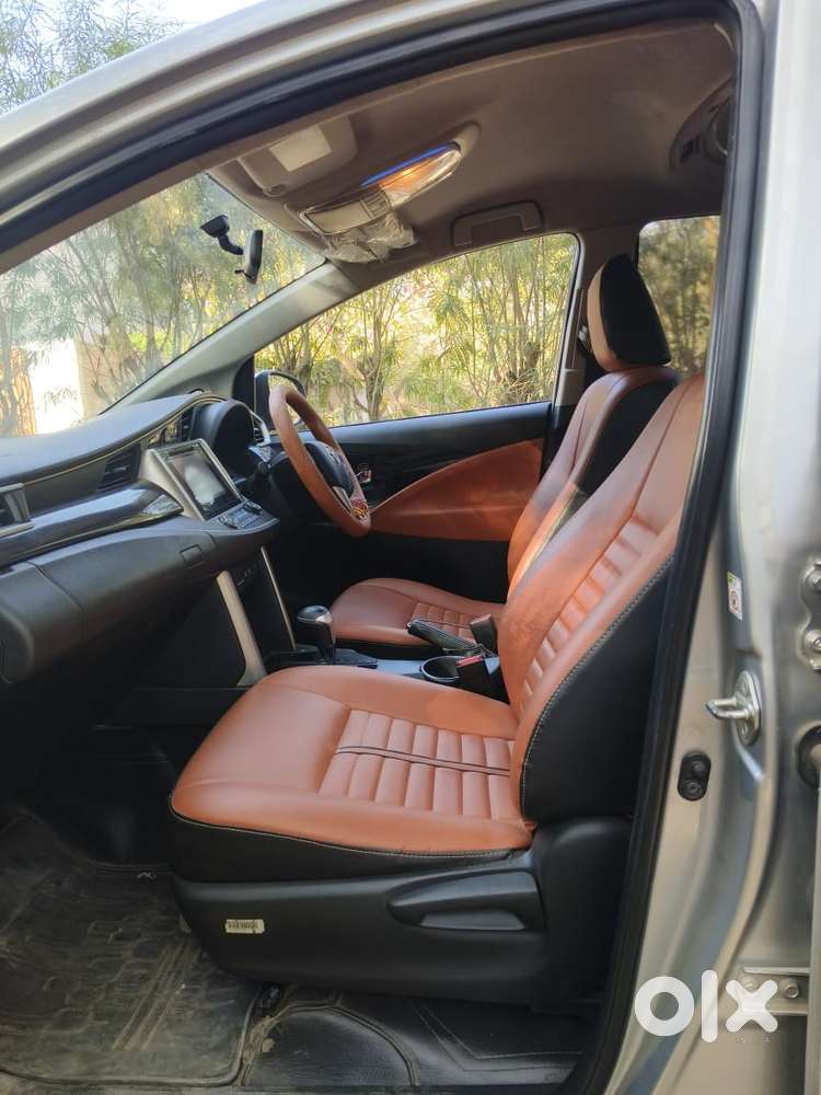 Toyota Innova Crysta 2.8z Automatic, 2017, Diesel