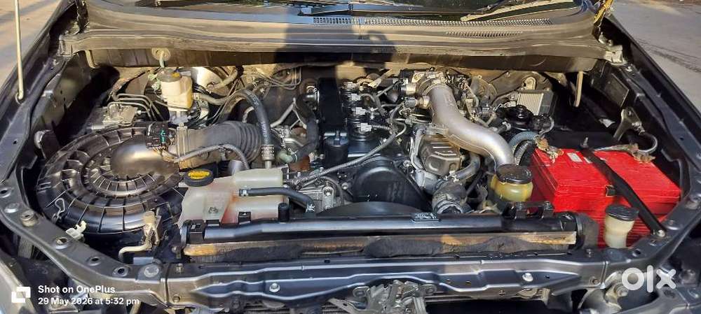 Toyota Innova 2.5 G (diesel) 8 Seater Bs Iv, 2016, Diesel