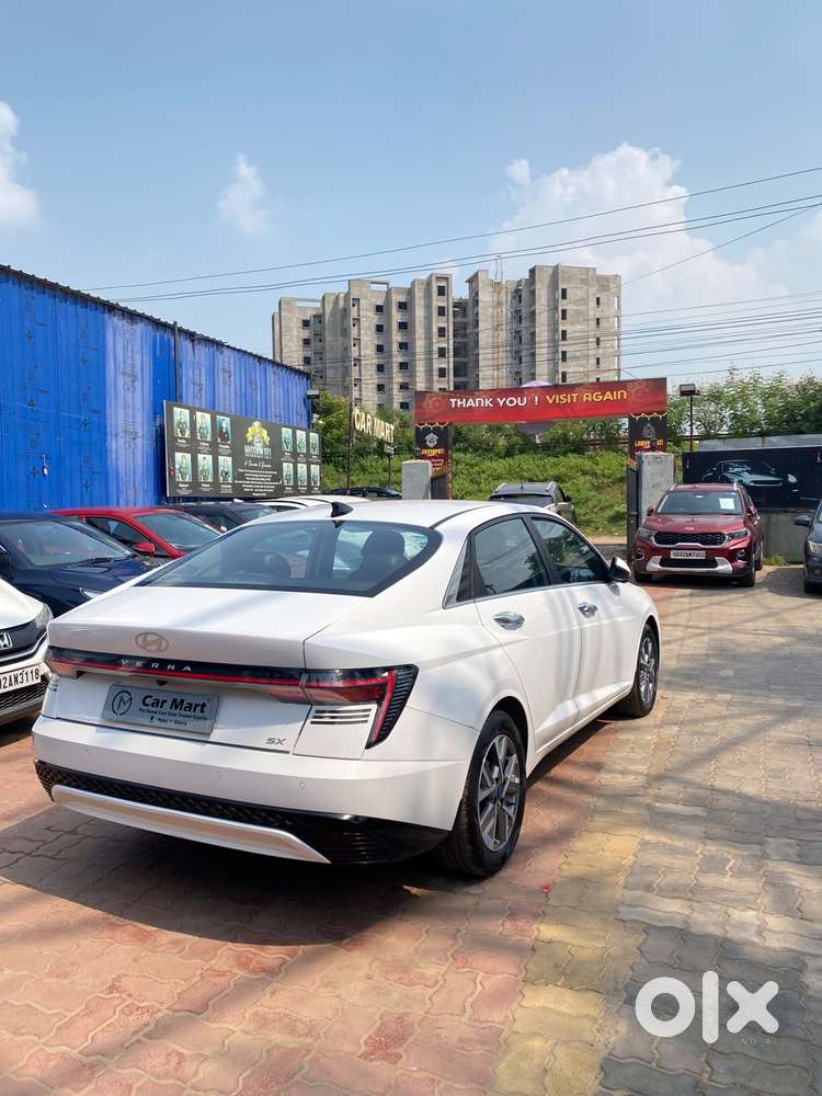 Hyundai Verna 1.5 Sx Vtvt, 2024, Petrol