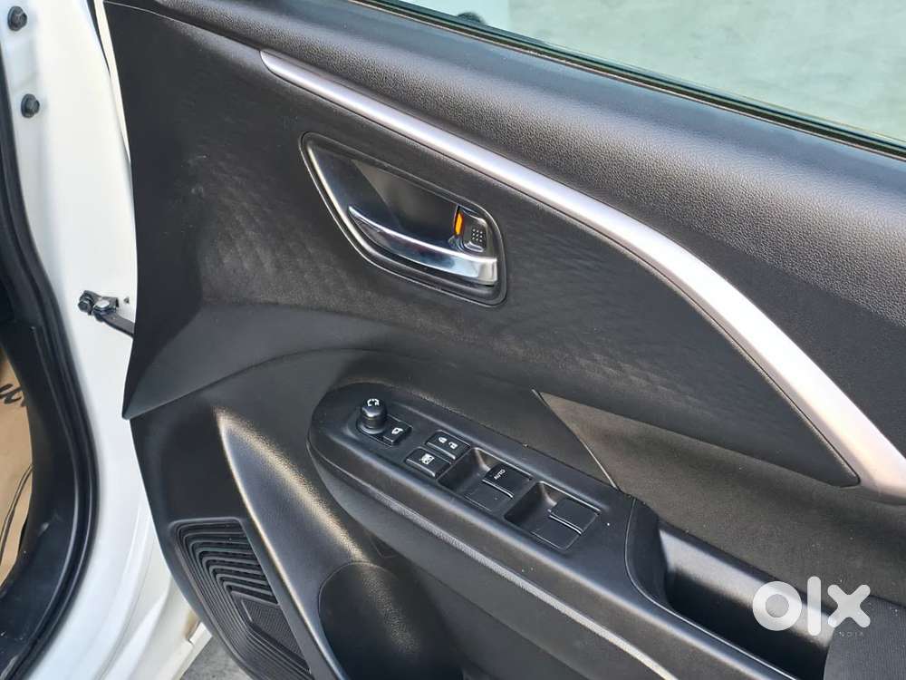 Maruti Suzuki Swift 2021-2024 Zxi Cng, 2025, Cng & Hybrids