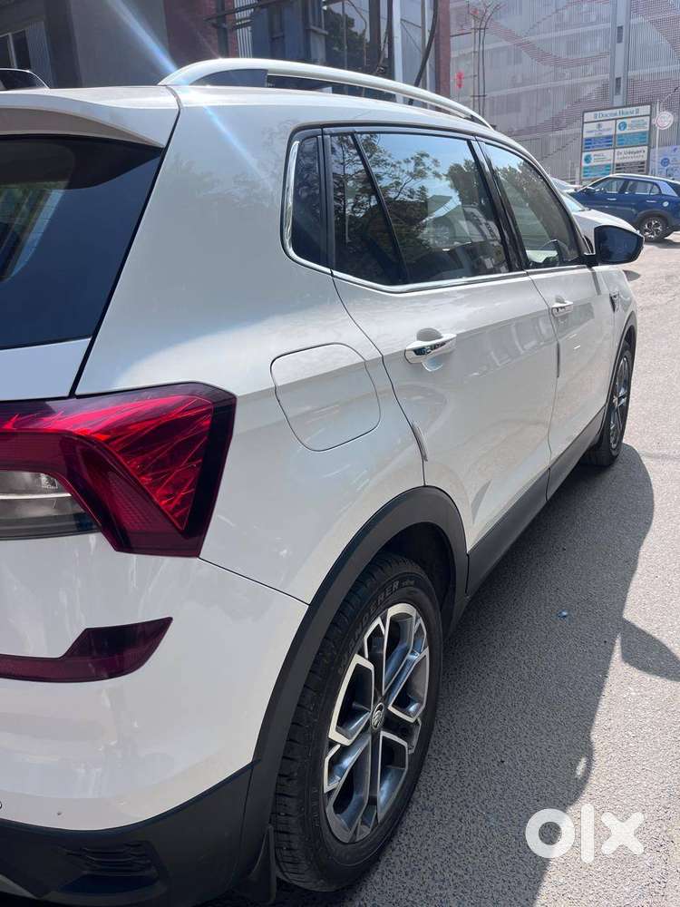 Kushaq Style 1.5 Tsi At - Candy White_sell