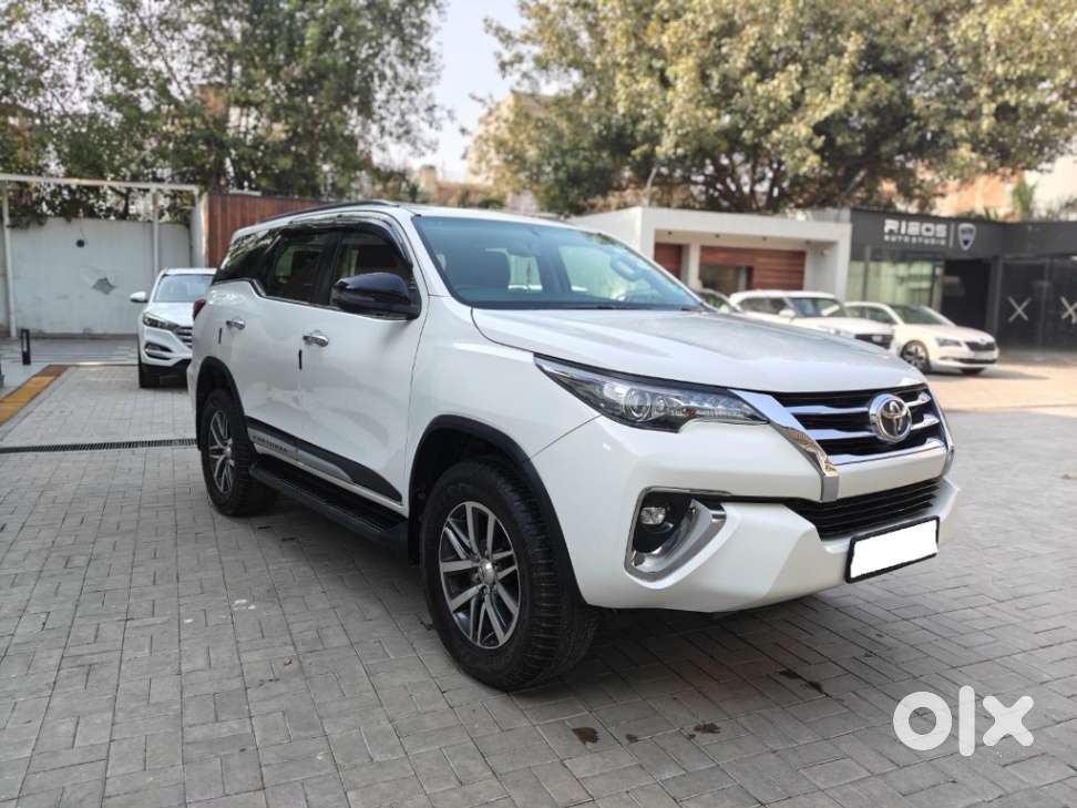 Toyota Fortuner 4x4 At 2.8 Diesel, 2020, Diesel