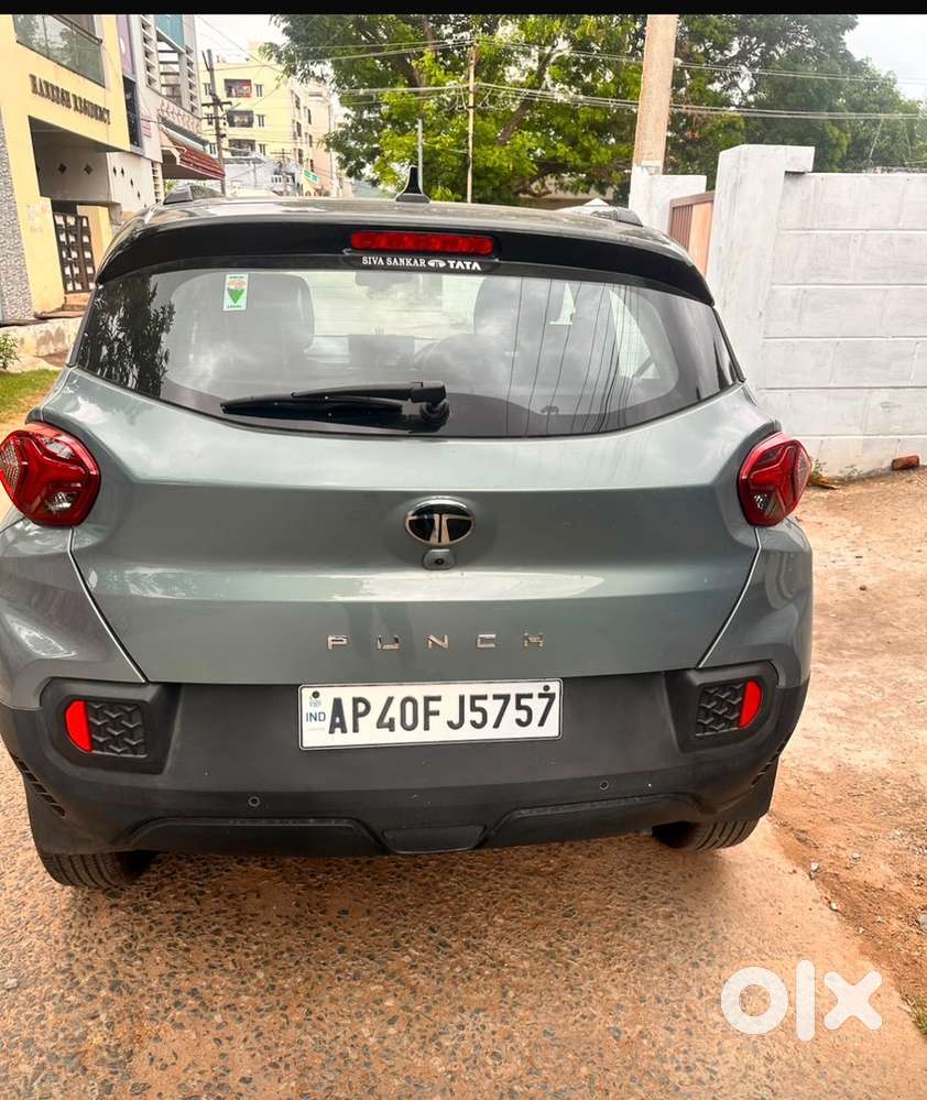 Tata Punch Petrol 2025