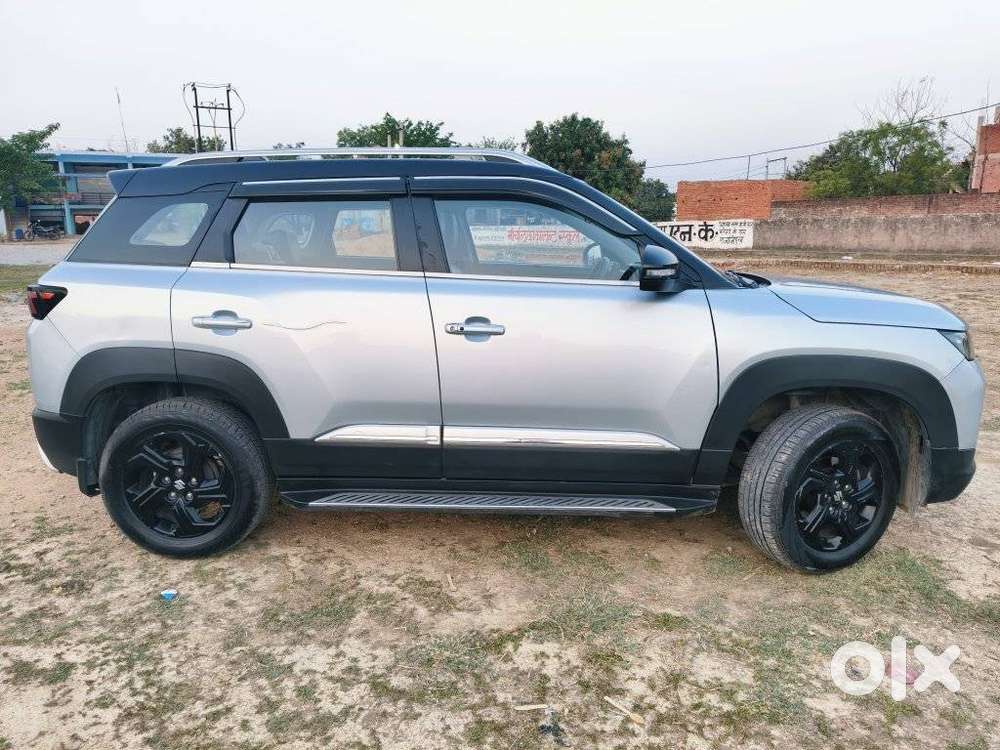 Maruti Suzuki Brezza 1.5 Zxi Smart Hybrid, 2022, Petrol