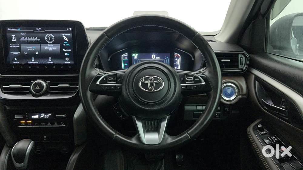 Toyota Urban Cruiser Hyryder V Hybrid Aero Edition, 2023