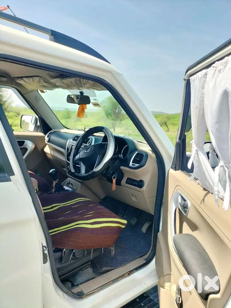 Mahindra Tuv 300 2018 Diesel 78000 Km Driven