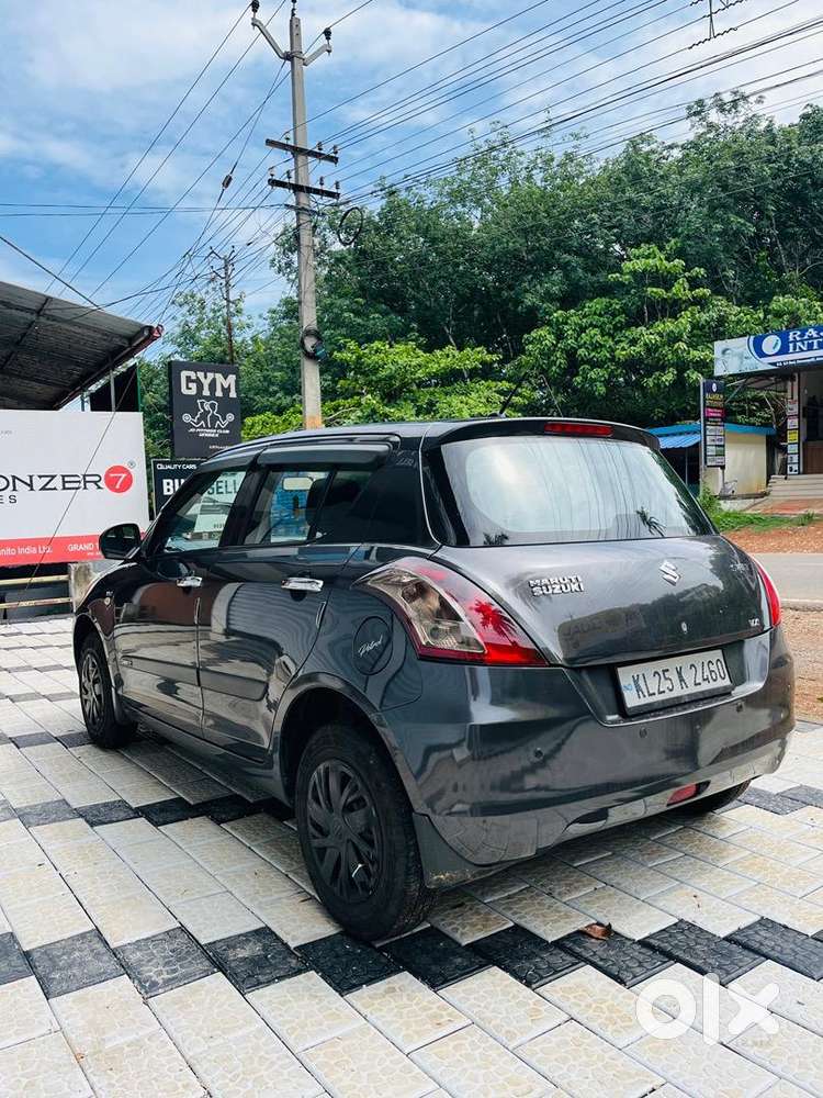 Maruti Suzuki Swift 2017 Petrol Well Maintained