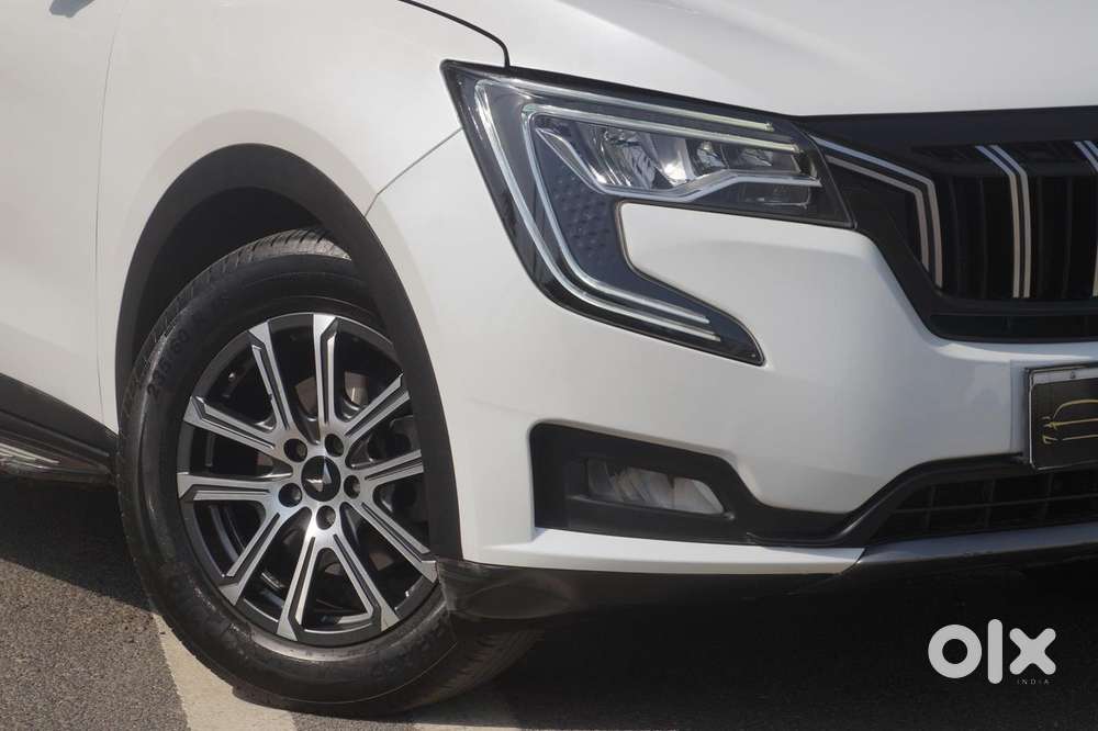 Mahindra Xuv700 2.0 Ax 7 Petrol At Luxury Pack Str, 2024, Petrol