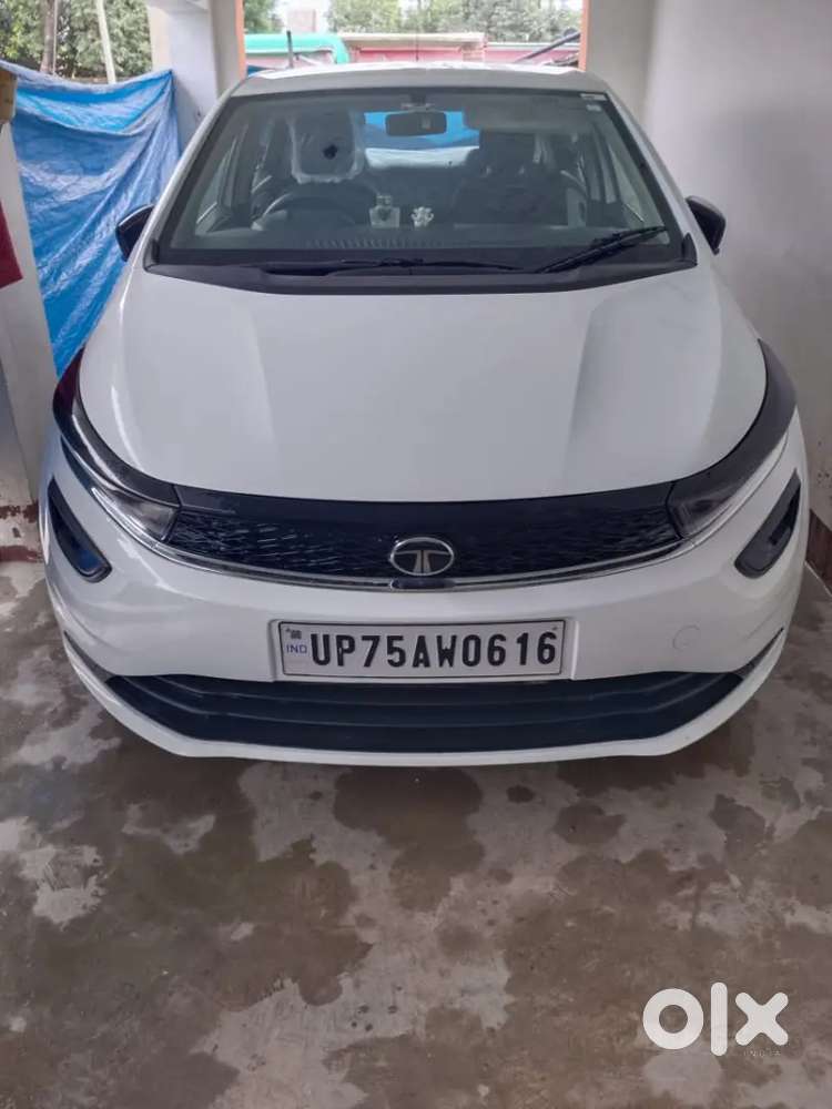 Tata Altroz 1.2 Xma Plus 2025