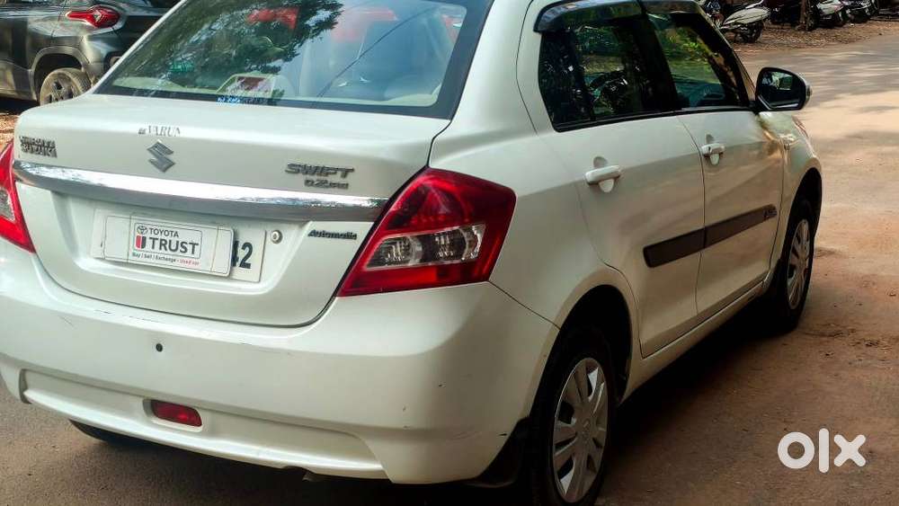Maruti Suzuki Swift Dzire Vxi At, 2013, Petrol