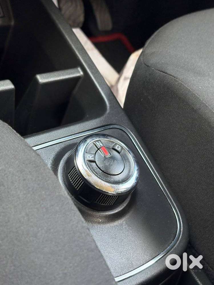 Renault Kwid Amt, 2025, Petrol