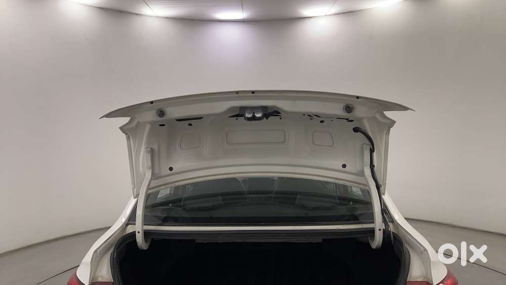 Hyundai Xcent 1.2 Vtvt Sx, 2015, Petrol