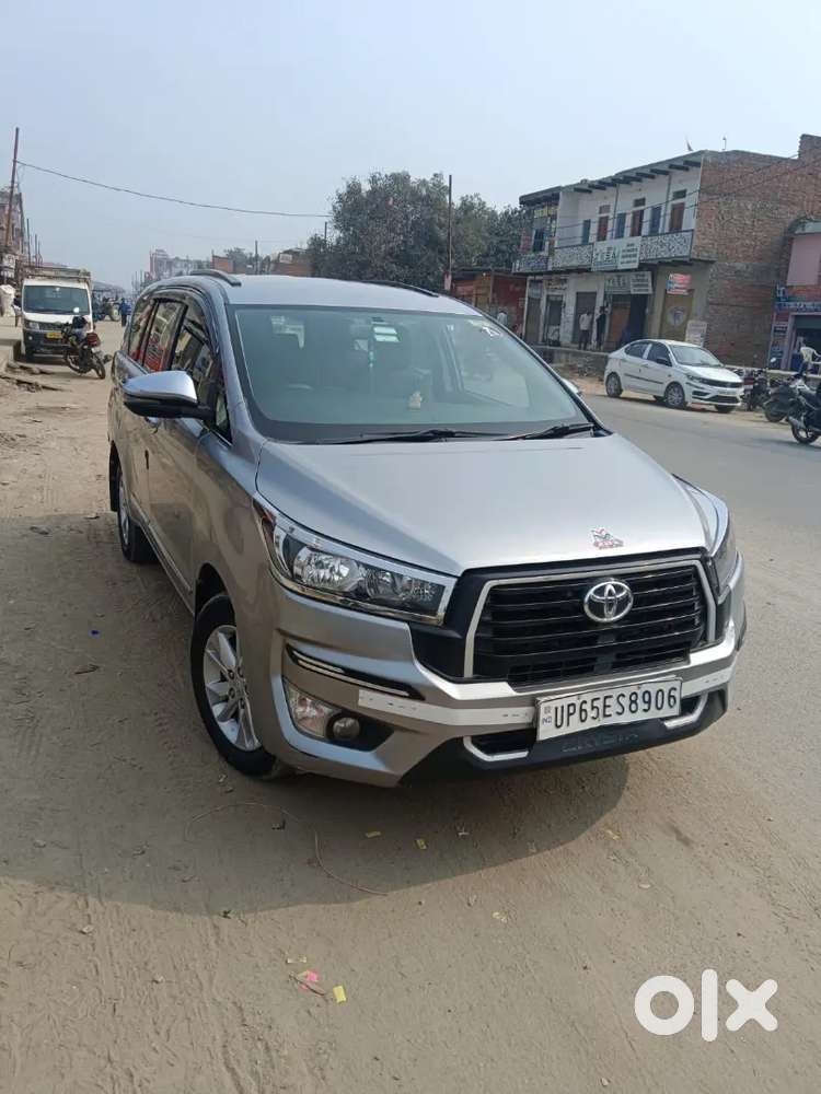 Toyota Innova Crysta 2023 Diesel 52000 Km Driven