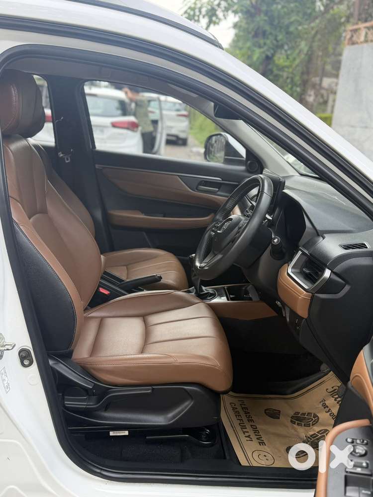 Honda Elevate Zx Mt, 2024, Petrol