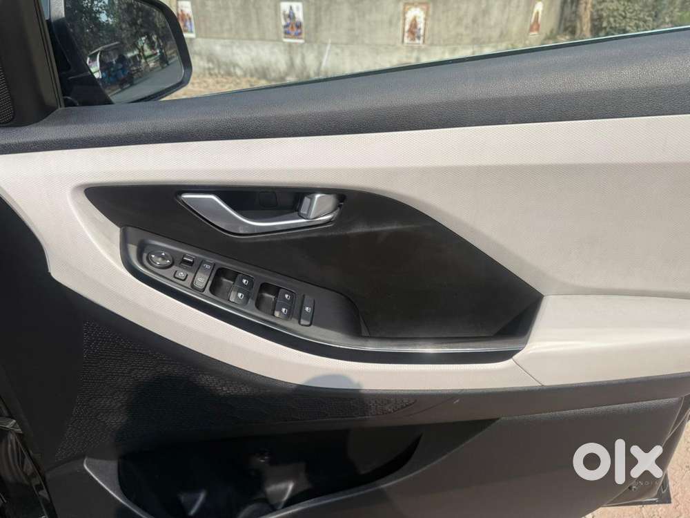 Hyundai Creta Sx Mt, 2023, Petrol