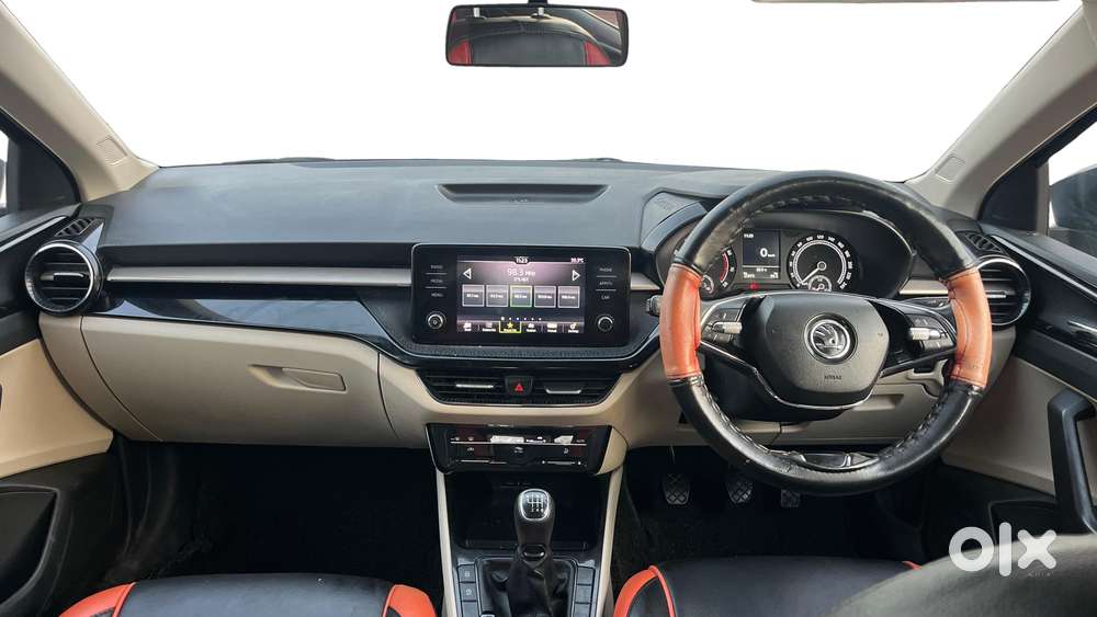 Skoda Slavia Ambition 1.5l Tsi Mt, 2023, Petrol