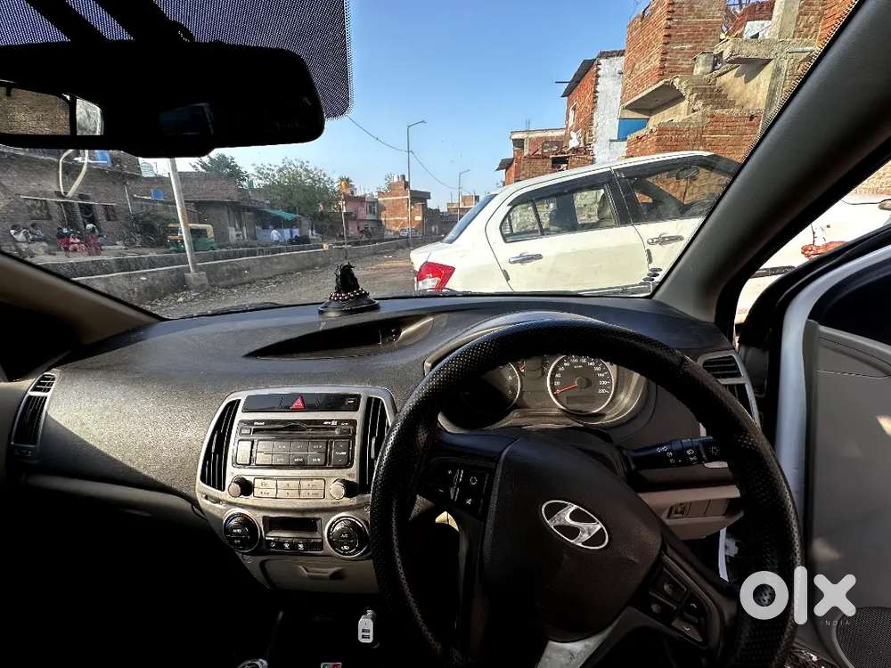 Hyundai I20 2013 Diesel 100000 Km Driven
