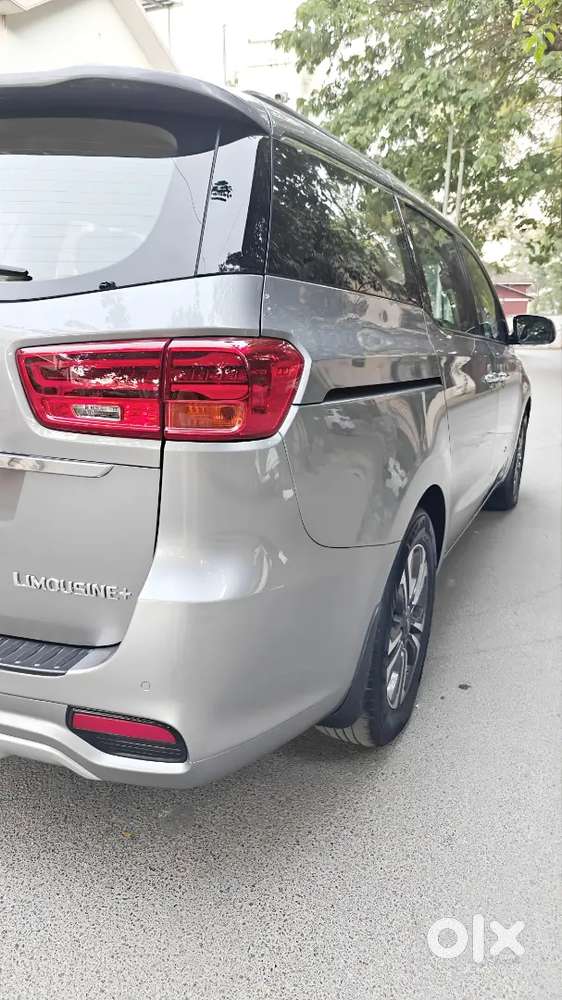 Kia Carnival 2022 Diesel 45000 Km Driven