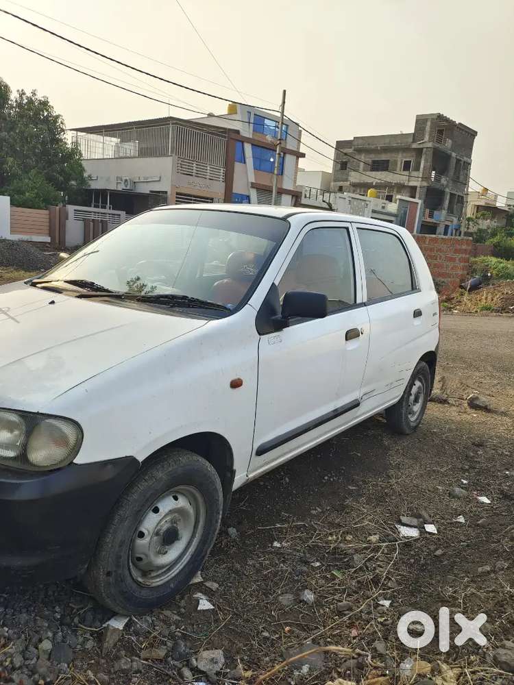 Maruti Suzuki Alto 800 2004
Repassing Done 
 Well Maintained