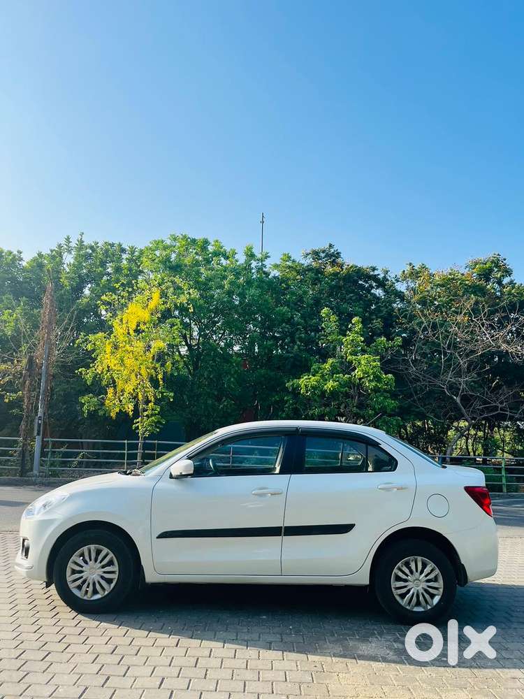 Maruti Suzuki Dzire 1.2 Vxi, 2019, Petrol