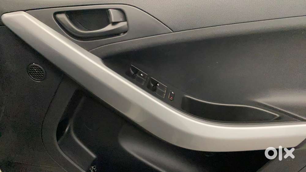 Tata Nexon 1.5 Revotorq Xma Amt, 2021, Petrol