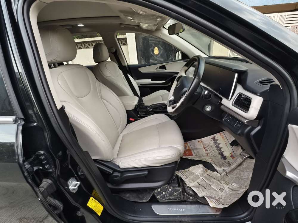 Mahindra Xuv700 2.2 Ax 5 Diesel Mt Str, 2024, Diesel