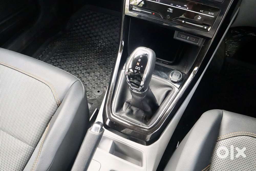 Skoda Kushaq 1.5 Tsi Style (6 Airbags) Dsg, 2022, Petrol