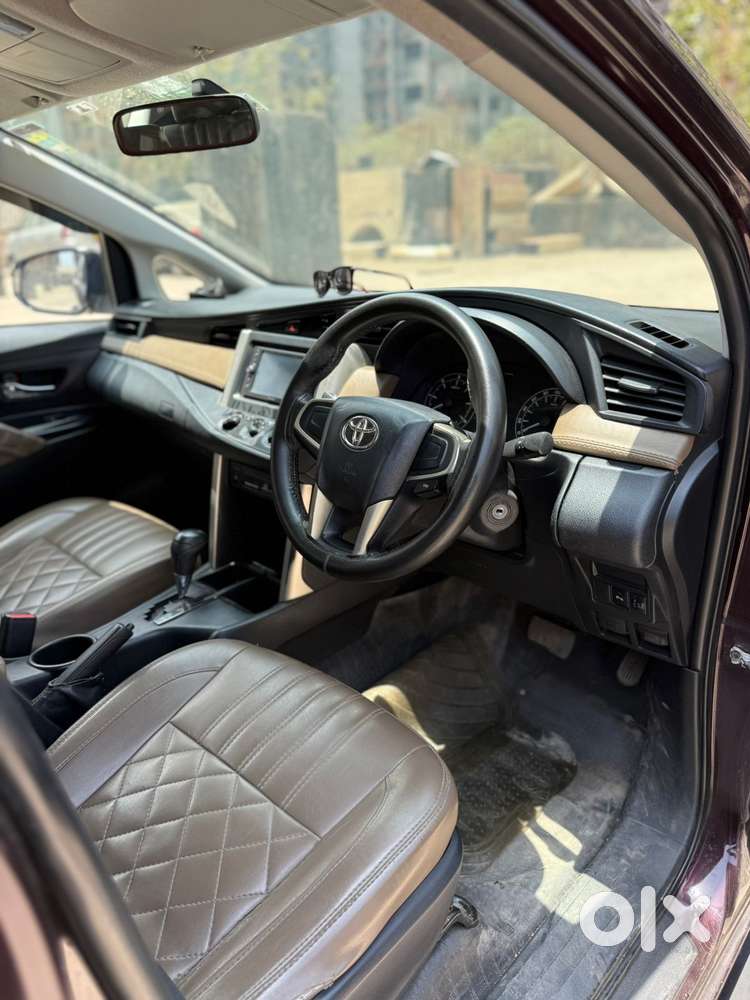 Toyota Innova Crysta 2.8 Gx At, 2017, Diesel