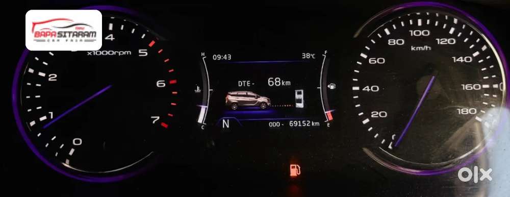 Mahindra Marazzo M8, 2018, Diesel