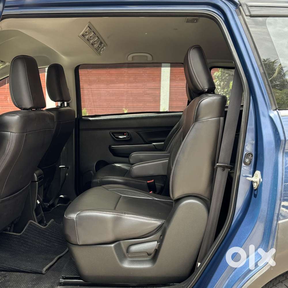 Maruti Suzuki Xl6 1.5 Alpha At, 2021, Petrol