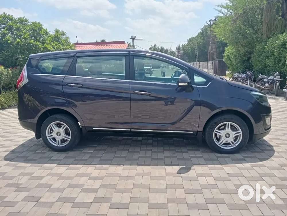 Mahindra Marazoo Mh14