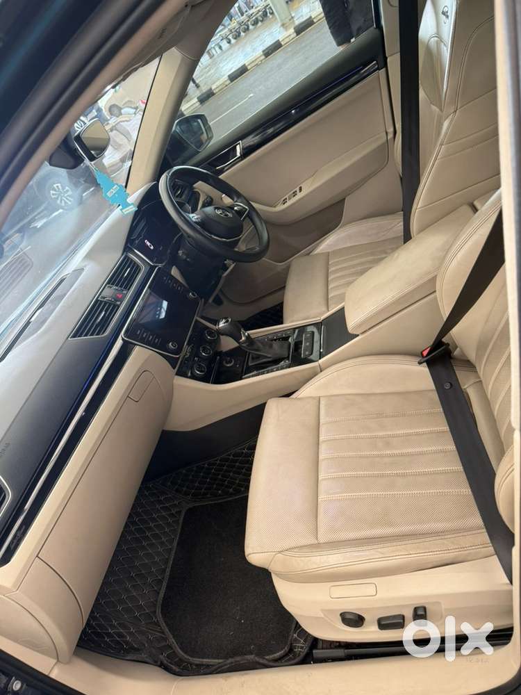 Skoda Superb 2.0 Petrol 2021
