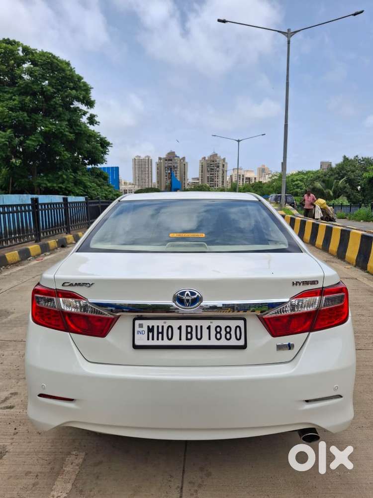Toyota Camry Hybrid, 2014