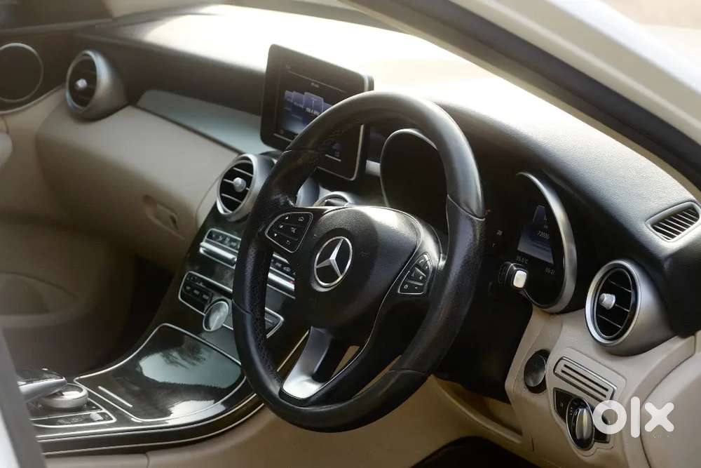 Mercedes C220d/2018/diesel/78,000 Kms