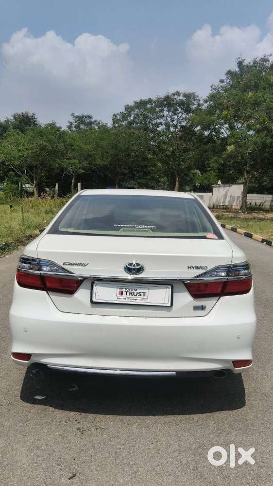 Toyota Camry Hybrid, 2016, Electric