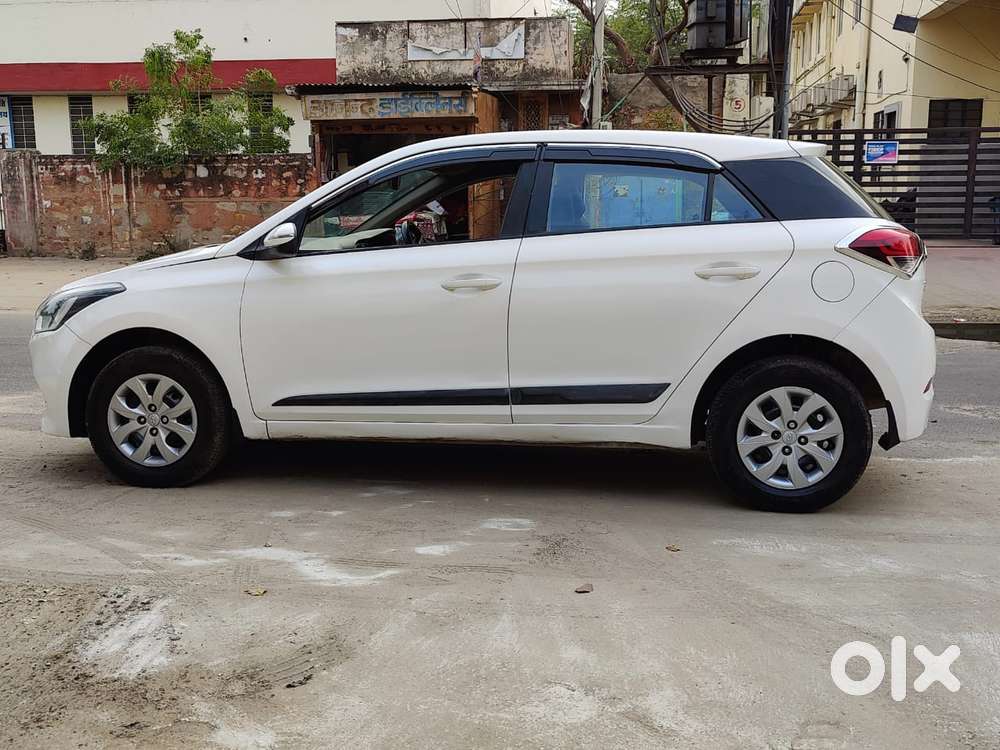 Hyundai Elite I20 1.4 Sportz (o) Crdi, 2015, Diesel