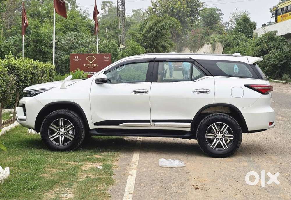 Toyota Fortuner 4x2 At 2.8 Diesel, 2023, Diesel