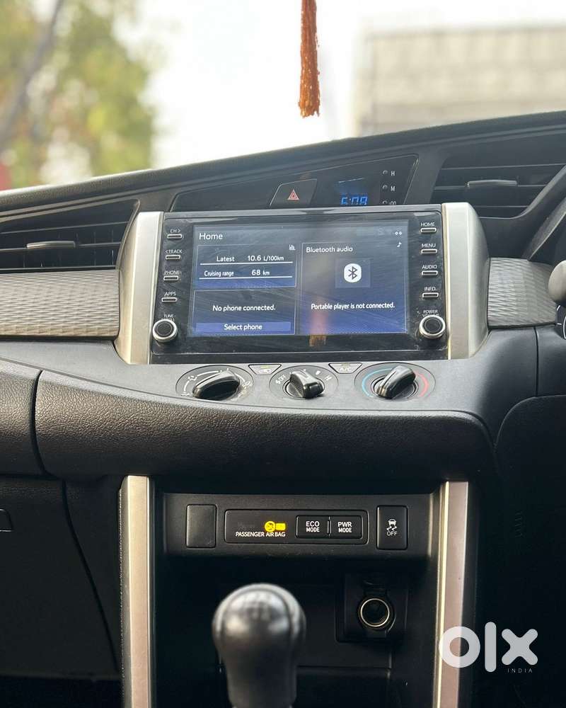 Toyota Innova Crysta 2.4 G Mt, 2022, Diesel