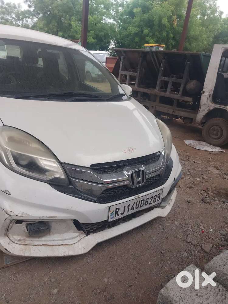 Honda Mobilio 2014 Diesel 190000 Km Driven
