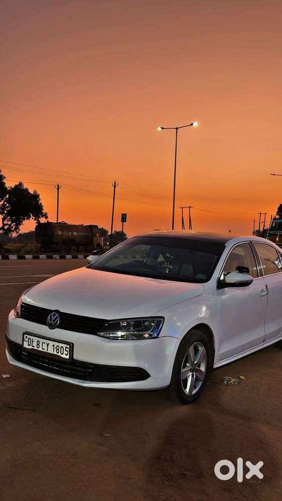 Volkswagen Jetta 2013 Petrol Well Maintained