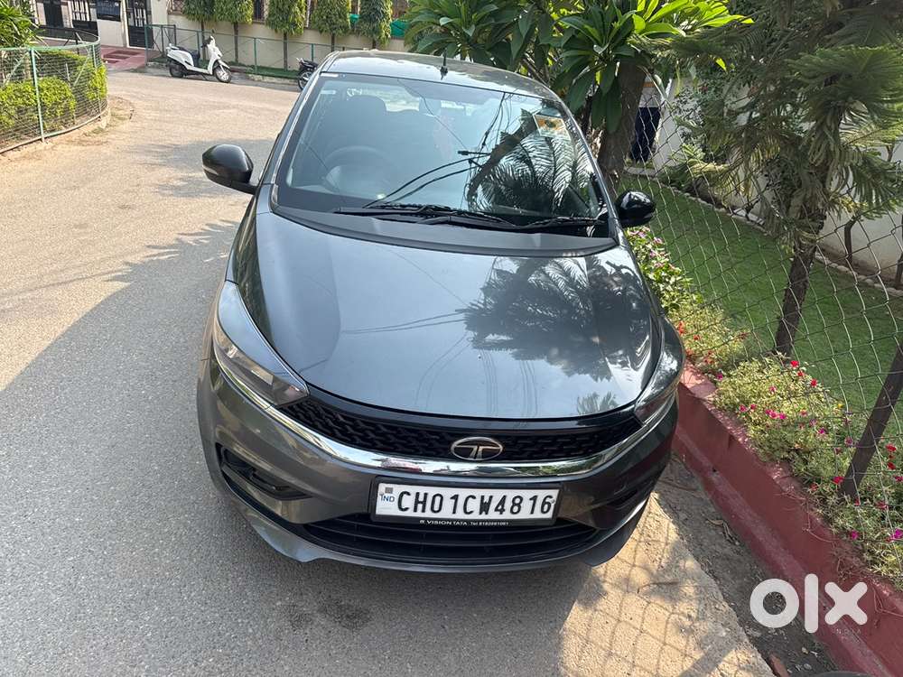 Tata Tiago Petrol 2024