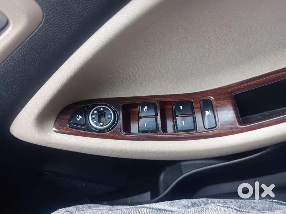 Hyundai I20 Petrol Manual 2015