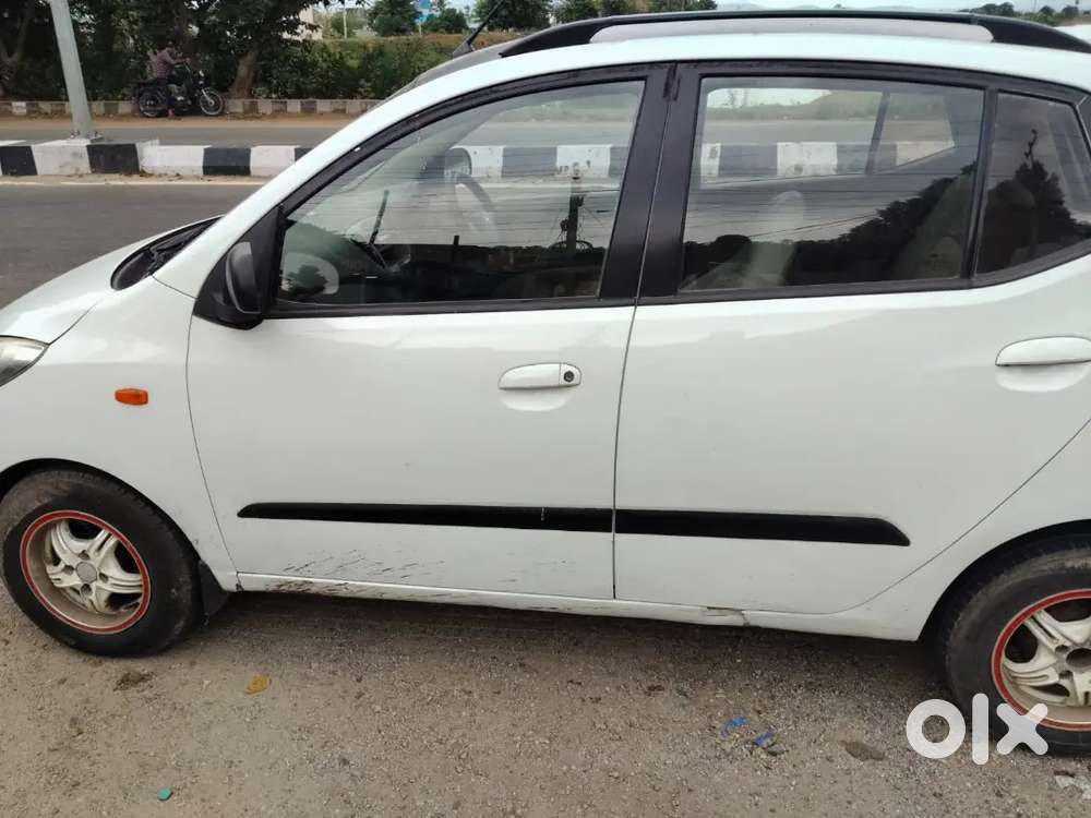 Hyundai I10 2011 Car