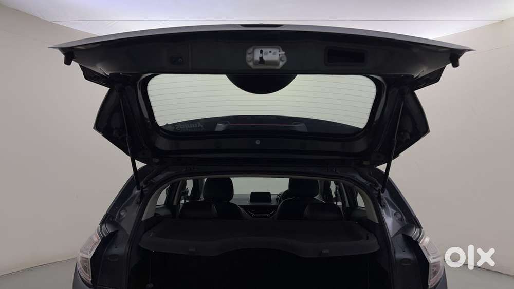 Tata Nexon 1.2 Revotron Xza Plus (l), 2019, Petrol