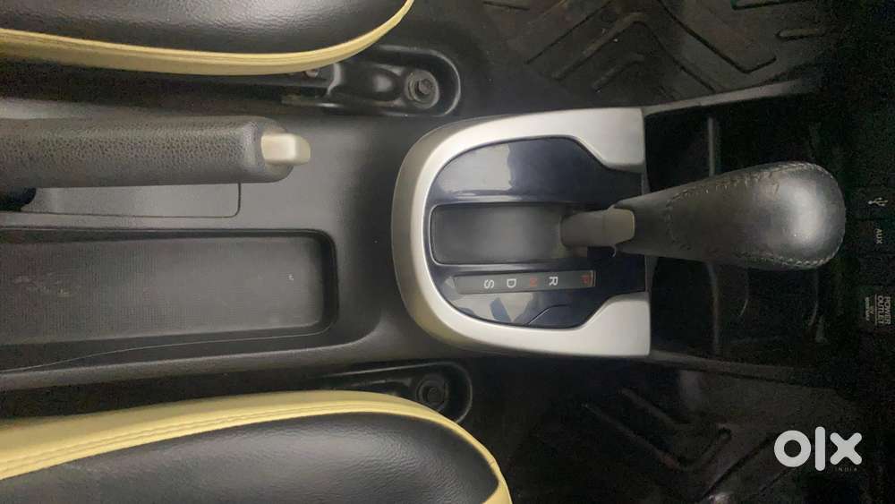 Honda Jazz 1.2 V At I Vtec, 2017, Petrol