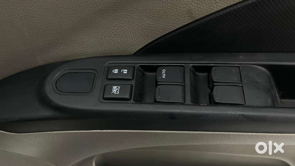 Maruti Suzuki Celerio Vxi At, 2014, Petrol