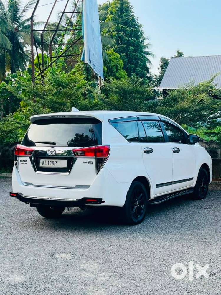 Toyota Innova Crysta 2.8 Gx At 8s, 2019, Diesel