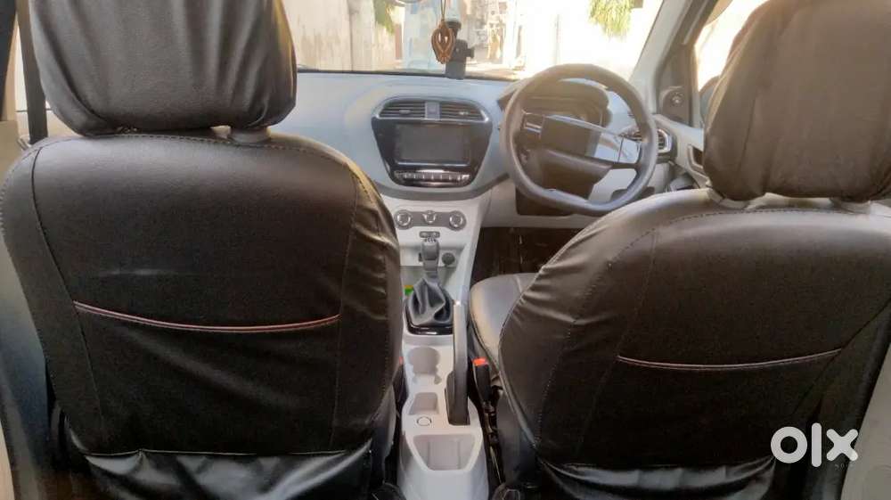 Tata Tiago Revotron 2025 Xt Variant.