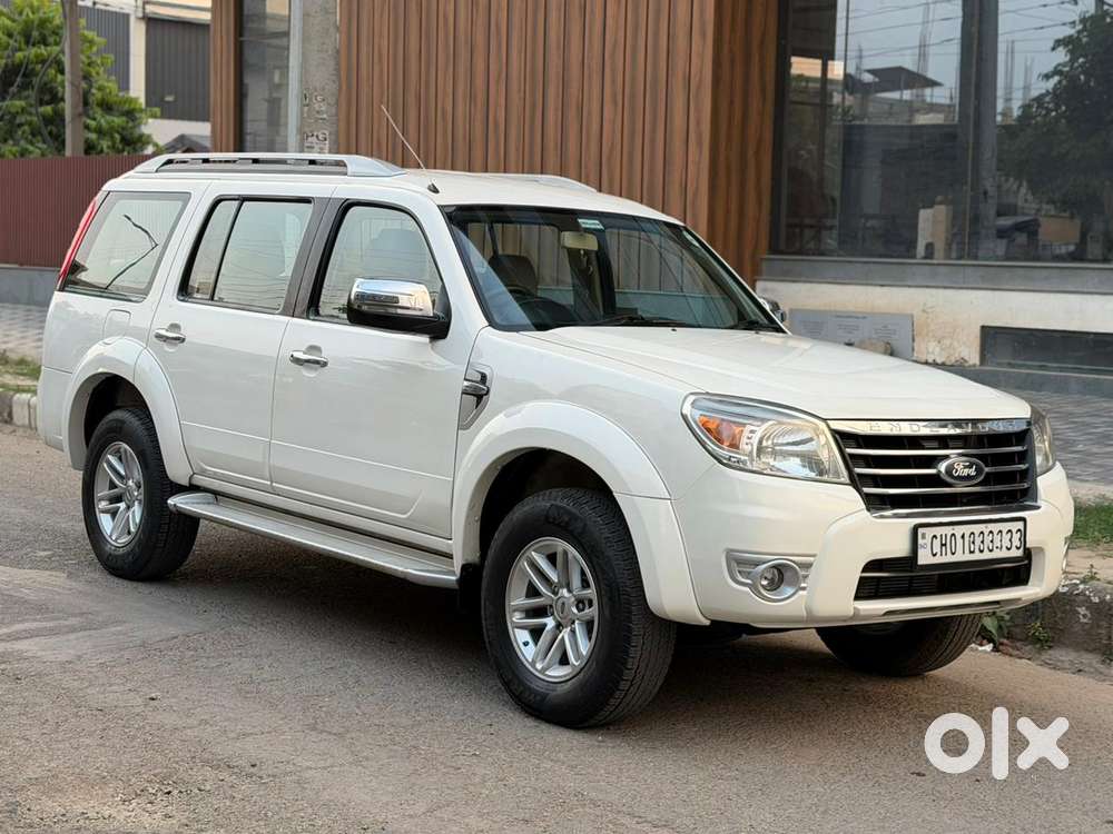Ford Endeavour 3.0l Thunder Plus 4x4, 2011, Diesel
